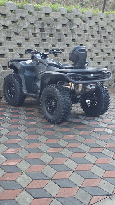ATV Can-am Outlander MAX Backcountry T  1000R Visco-4Lok inmatriculabil