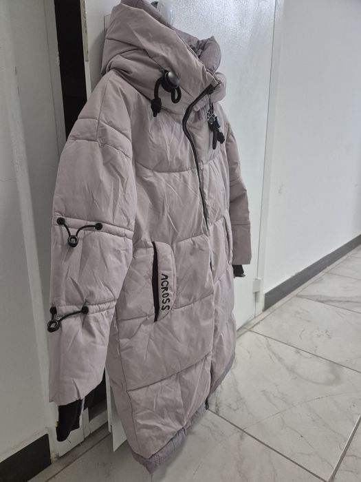 Продаю детскую куртку для девочки