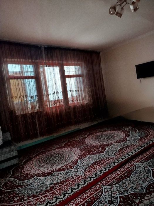 Срочно продается квартира кадышева 1/8/9