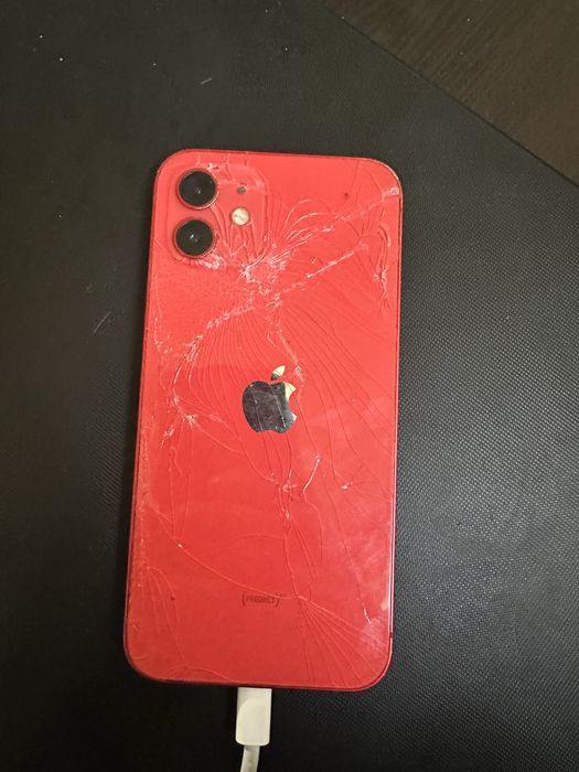 Iphone 12 64gb 75€