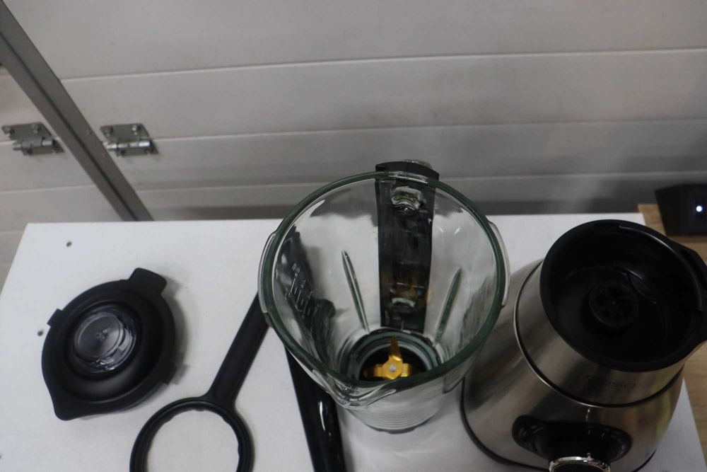 Блендер CASO B1800 PowerBlender, 1800W, 1,7L, Стъклена кана