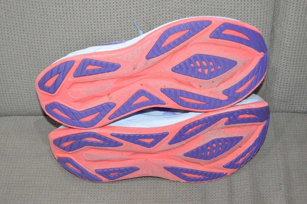 Incaltaminte alergare ASICS Superblast 2 marime 43.5 model 2024