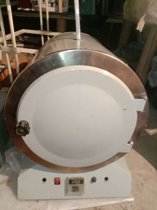 Продам автоклав ВК30 650& и сухожаровой шкаф 300$