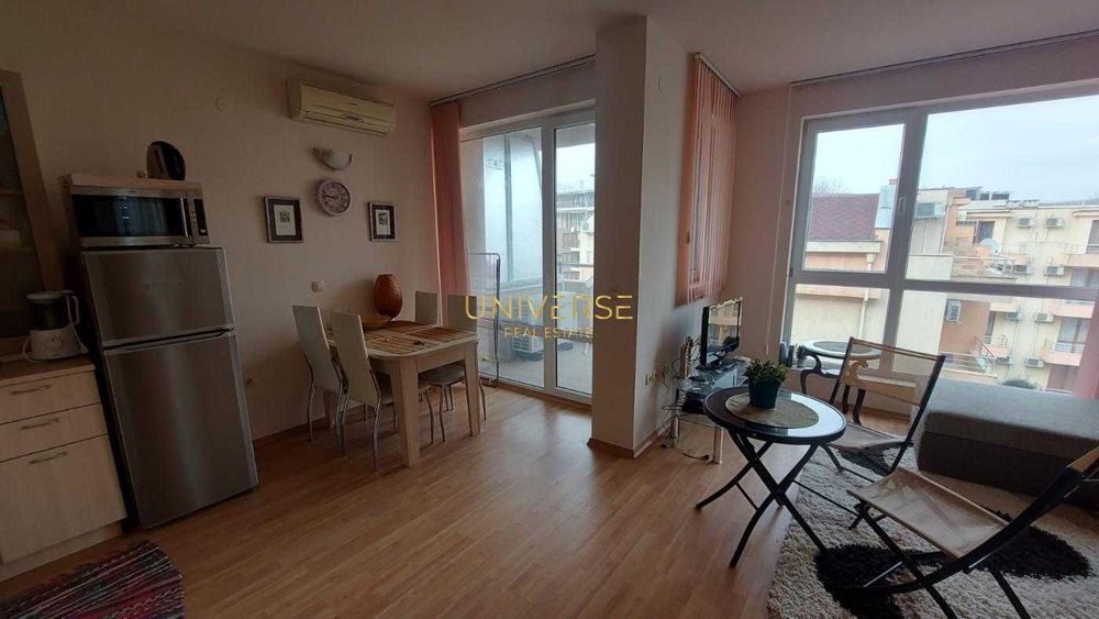 Продава се Двустаен апартамент в к.к. Слънчев бряг - 52 кв.м за 687 €/кв.м - Снимка #2