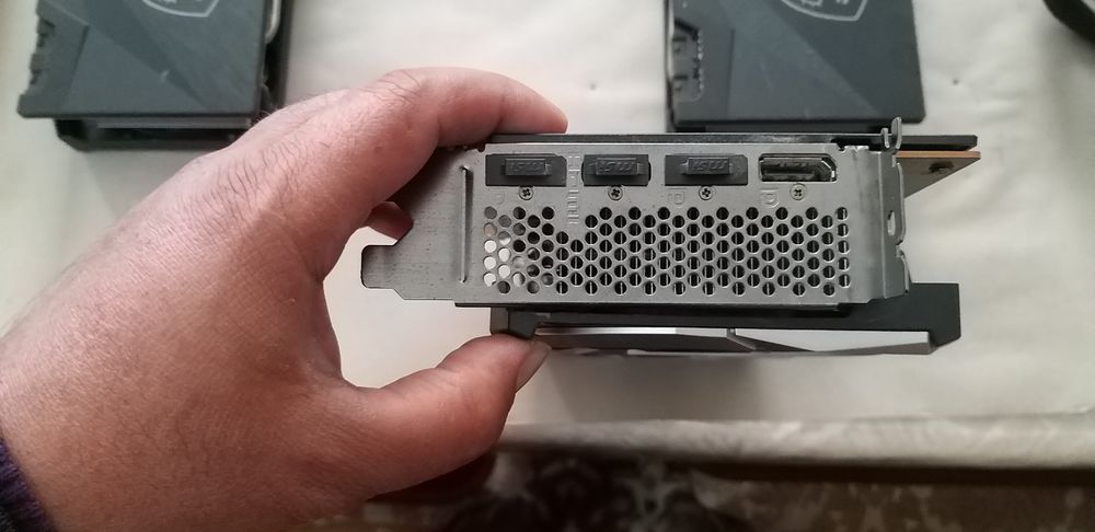 rx 12gb ddr6 moshni vidyo karta igravoy aybi yoq srochna sotiladi kimg