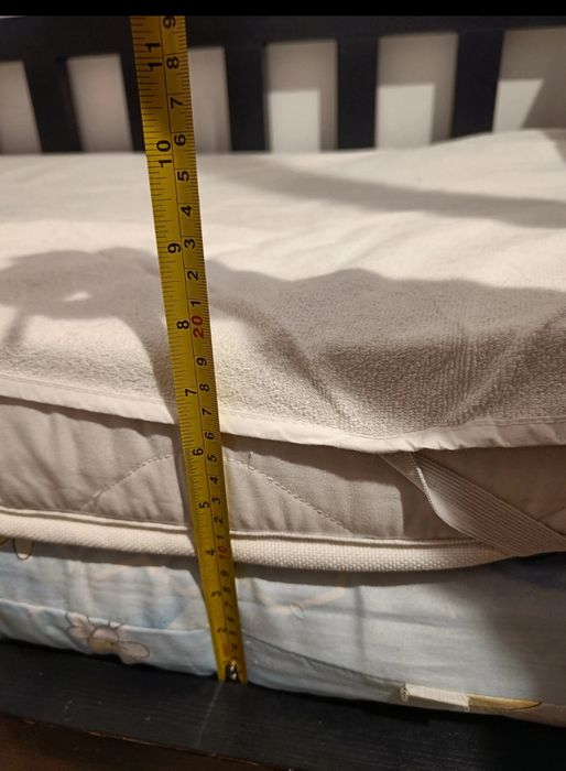 Vând pătuț Montessori