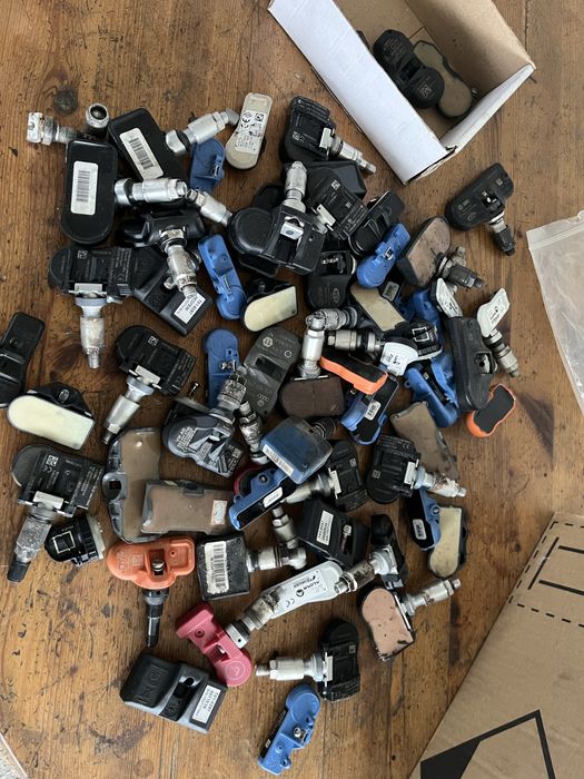 Vand senzori Presiune 70 buc Opel/Vw/mercedes/bmw/Hyundai