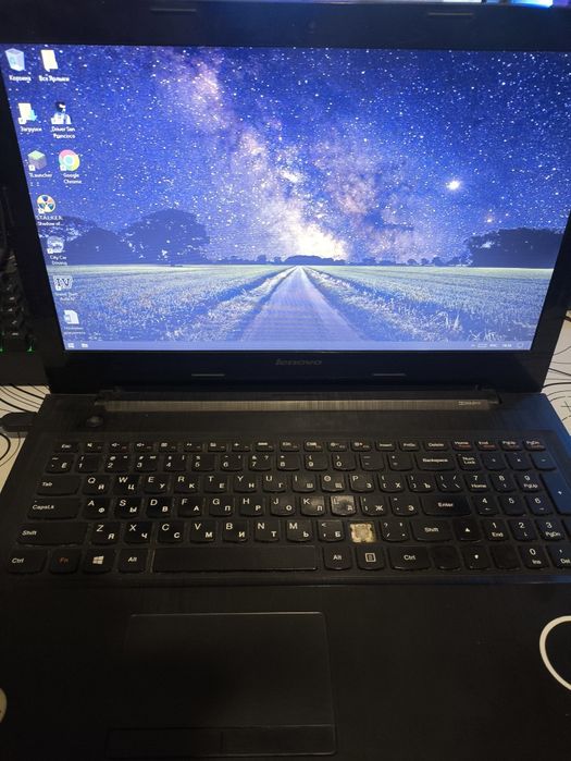 Ноутбук Lenovo .