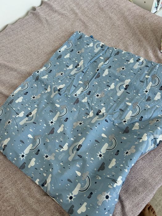 Продам детское  одеяло в отличном состоянии ,