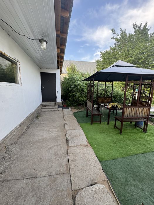 Продается 4 ех комнатная дом