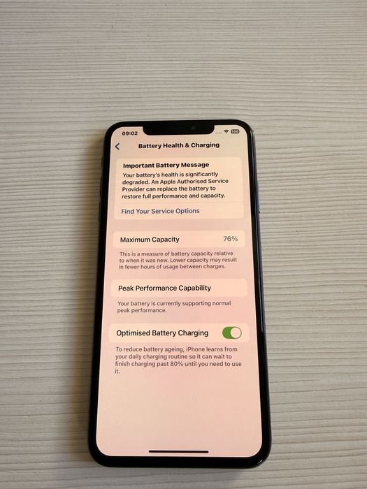 Vand iphone xs max de 64gb