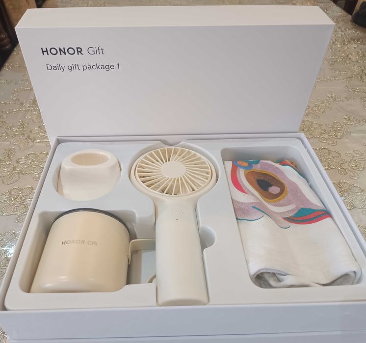 Подарочный набор от " Honor gift" новый