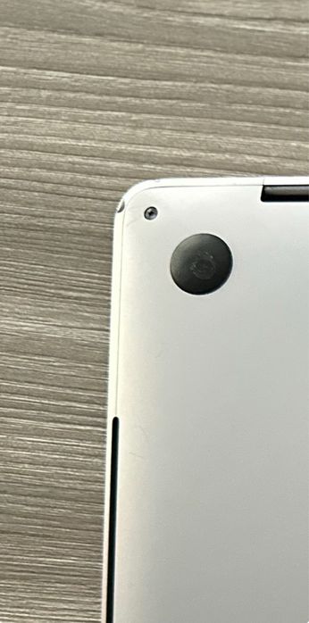 MacBook Pro 15-inch 2018, i7 6-Core, 16GB RAM, 512GB SSD