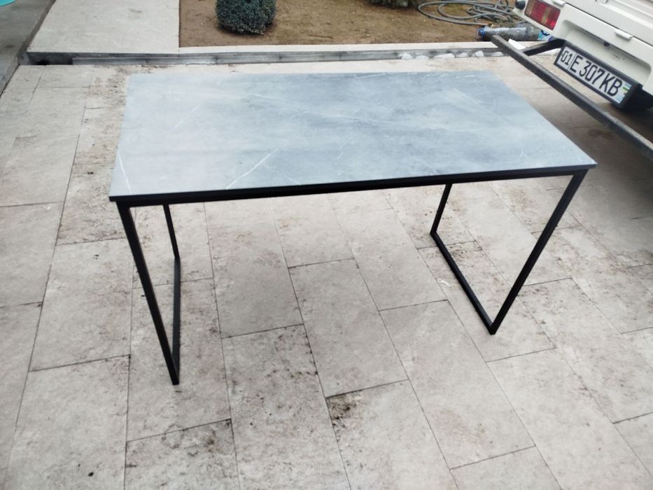 Продам стол лофт