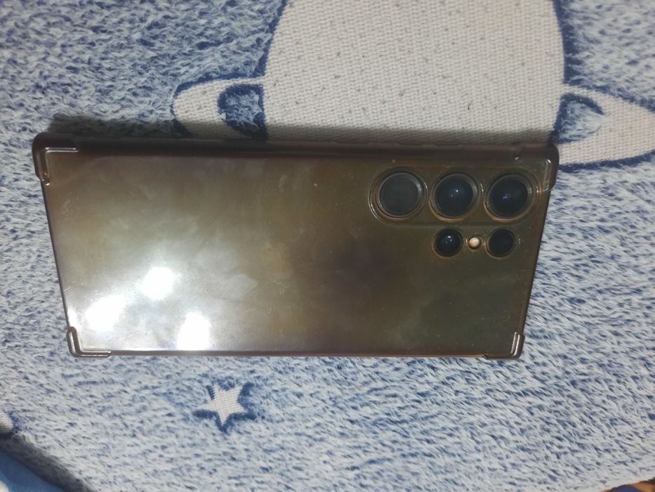 Продам Samsung galaxy s23 ultra.