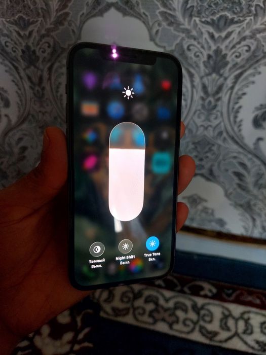 Iphon 12 pro sotiladi holati zor