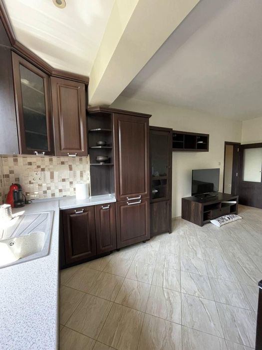 Дава се под наем Двустаен апартамент в София, Карпузица - 50 кв.м за 562 € - Снимка #2