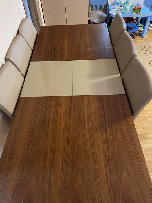 Masa living extensibila +6scaune