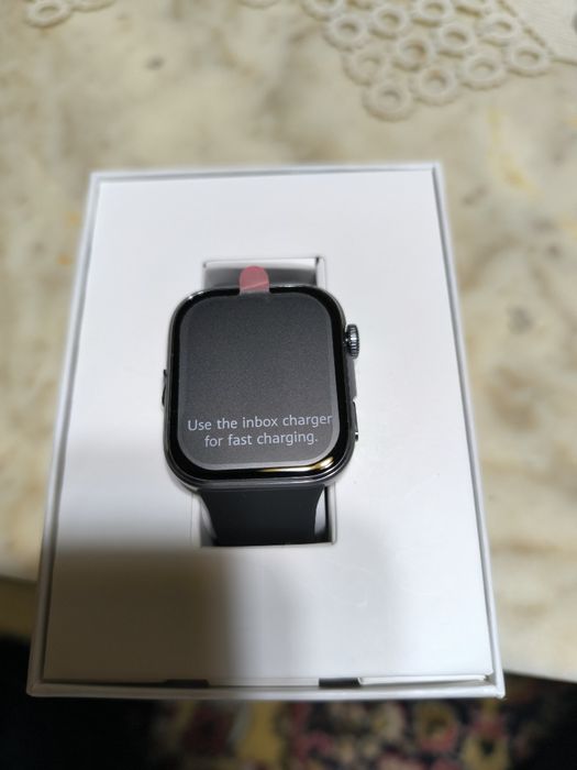 Смарт часовник Hauwei fit 4