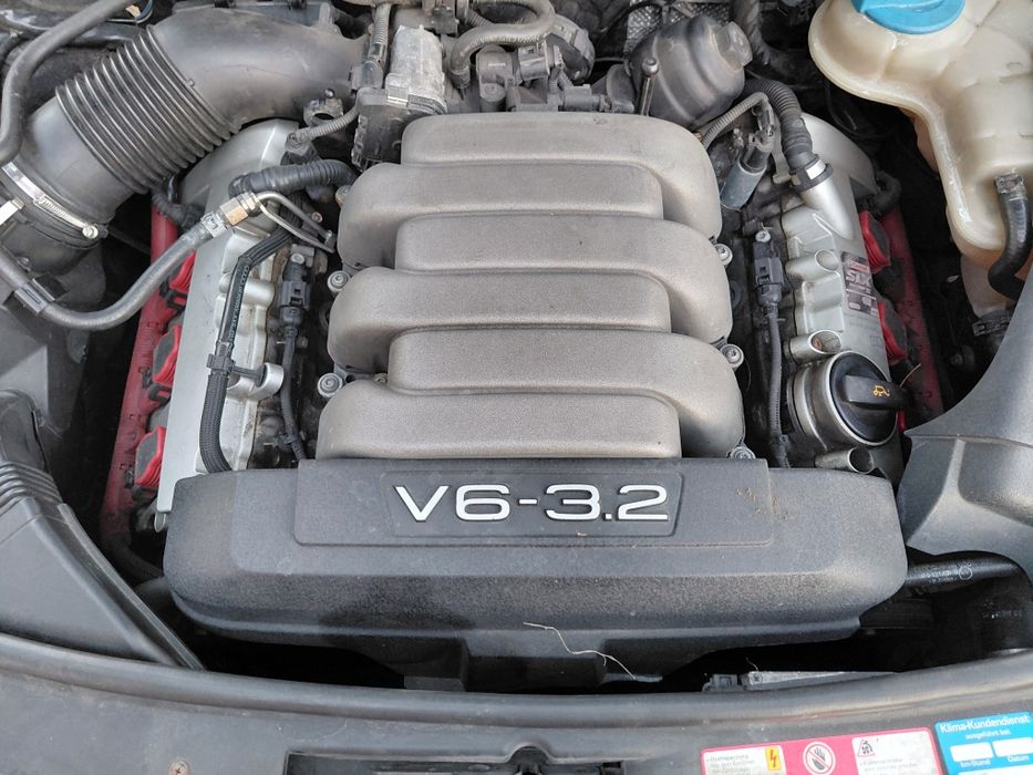 Bara,aripa,ușii ,capota ,faruri audi A6