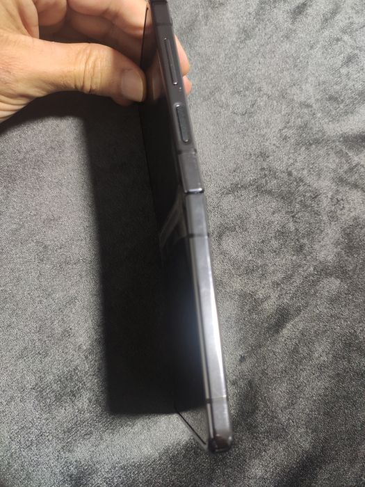 Vând telefon Samsung z stricat