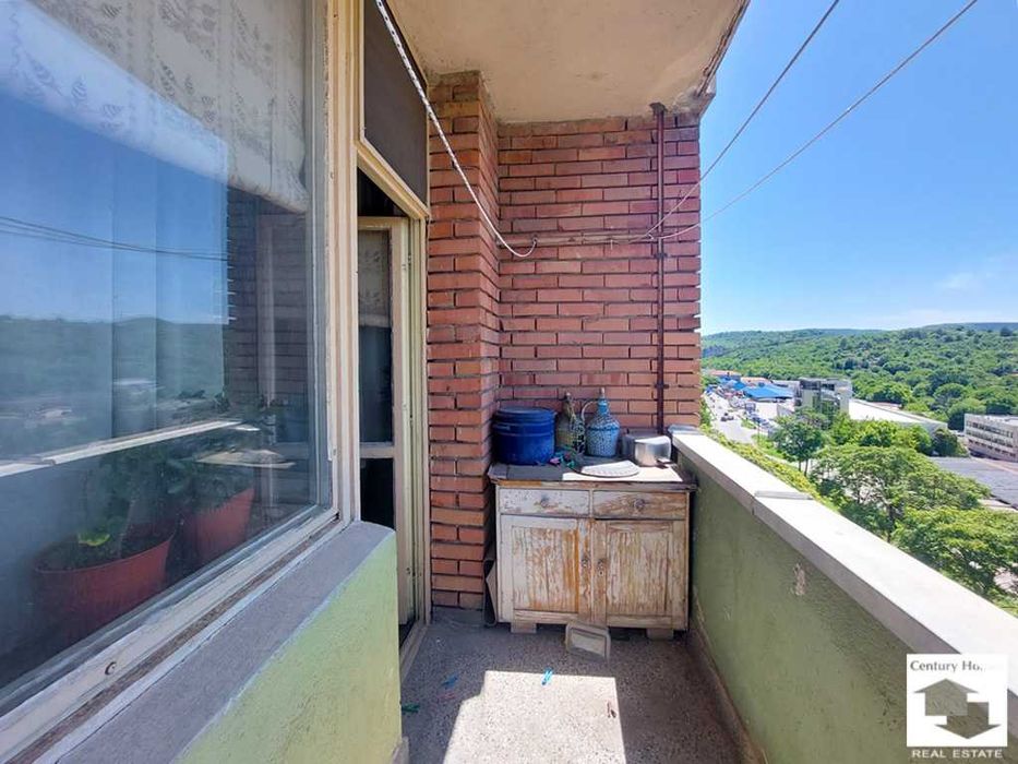 Продава се Четиристаен апартамент в Велико Търново, Център - 88 кв.м за 1250 €/кв.м - Снимка #9