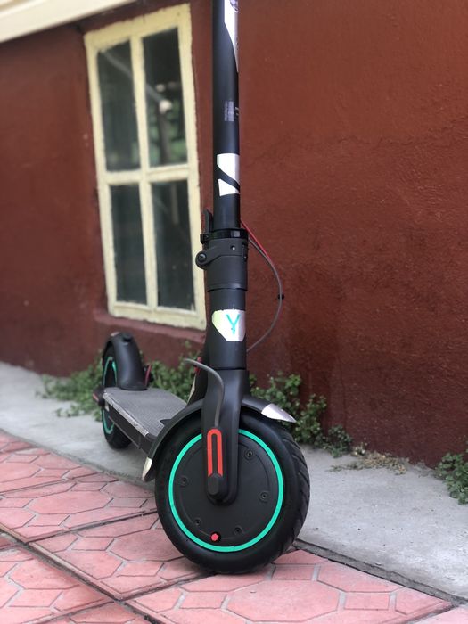 Электросамокат Сяоми 1S