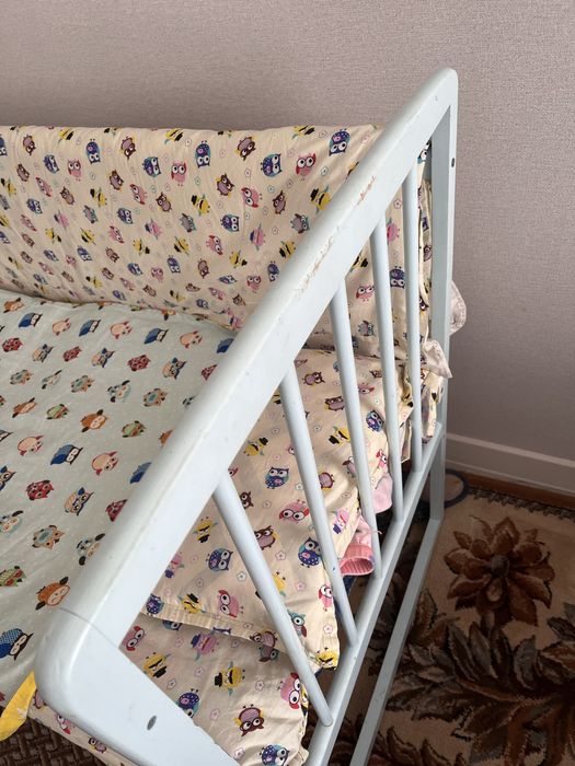 Продам кроватку с матрасом