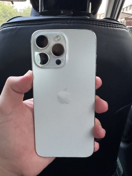 Продам Iphone 15 Pro Max 512GB