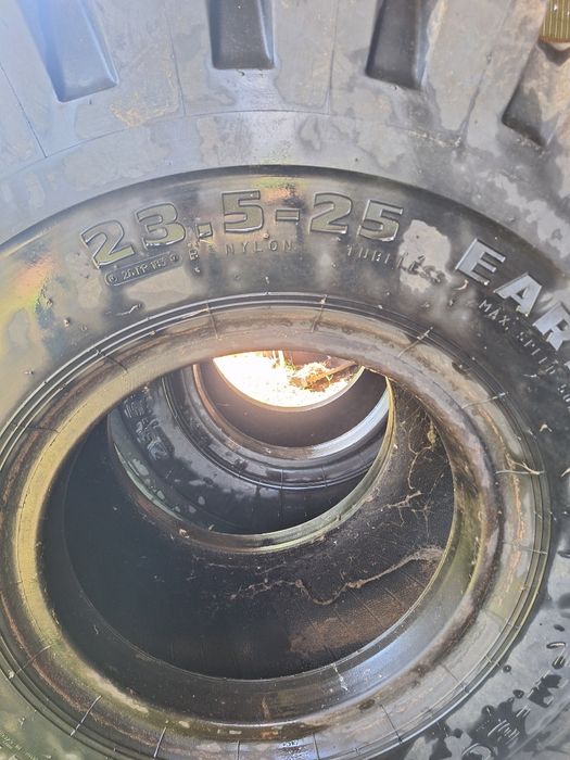Anvelope wolă.pereche, Mitas  23.5-25  28 PR