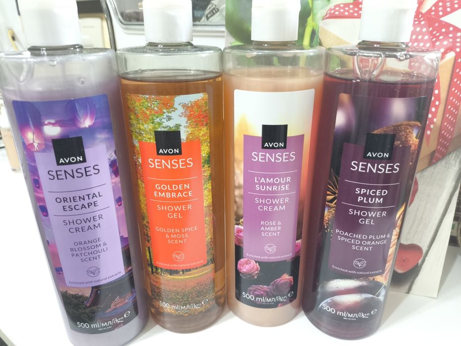 Духи Эвон, гель для душа, шампунь, тушь