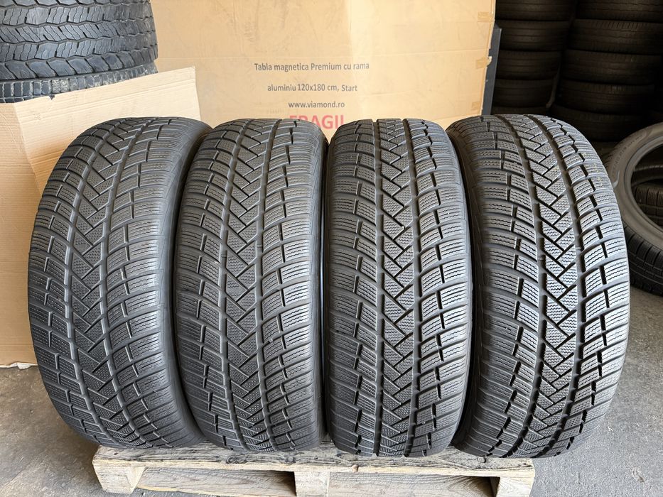 4 anvelope iarna 255/55/19 , Vredestein , DOT 2024 , 6-6.8 mm !