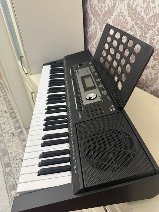 Музыкальный инструментСинтезатор