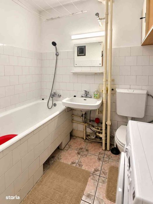 Apartament 2 camere Boul Rosu