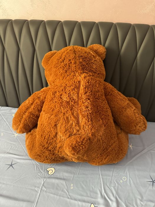 2 броя големи плюшени мечета лилаво и кафяво