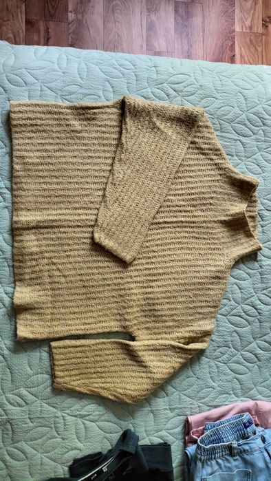 Свитера по 500тг б/у