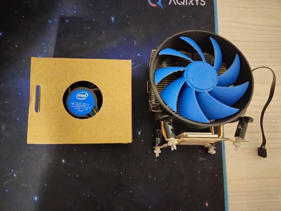 2 coolere +mouse gaming cadou