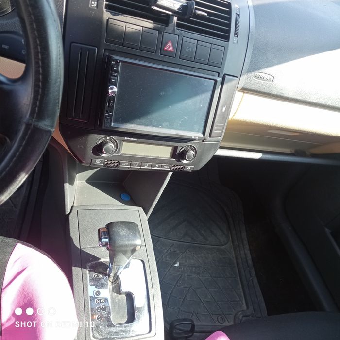 Vând VW POLO 9N 2008