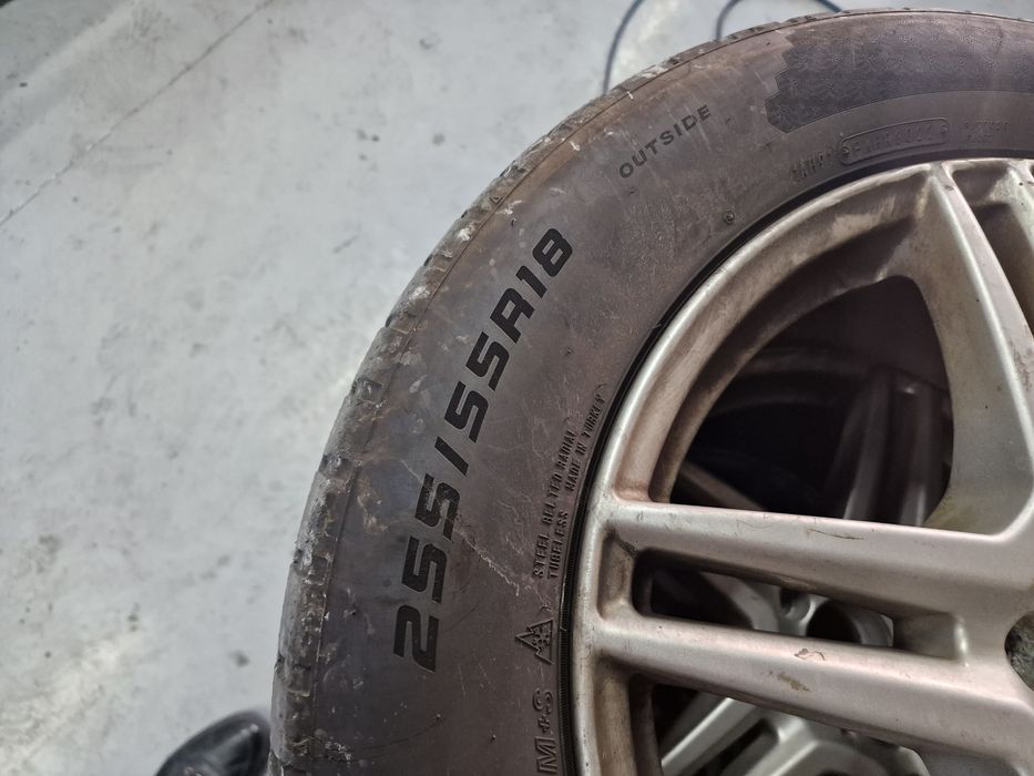 Гуми с Джанти Mercedes GLE W166 255/55 R18 2022 Dot