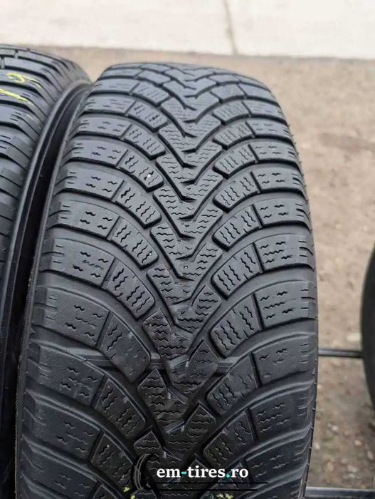 225/65 R17 • Iarna • Falken Eurowinter HS01 SUV 106H | 2 buc | Pret/buc