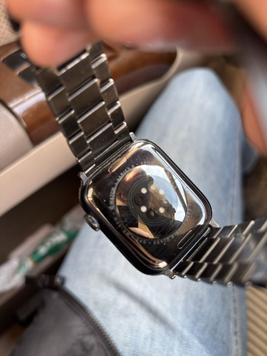 Продаются Apple watch 8 series (45mm)