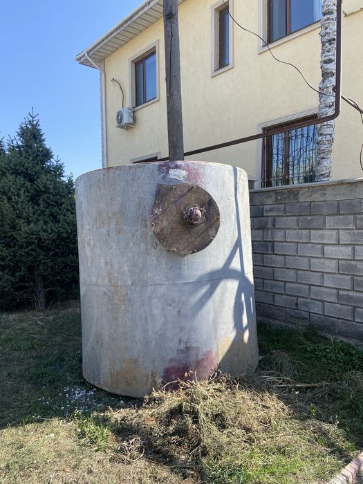 Цистерна в хорошем состоянии