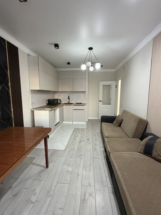 Сдам квартиру евро 3-х ком.