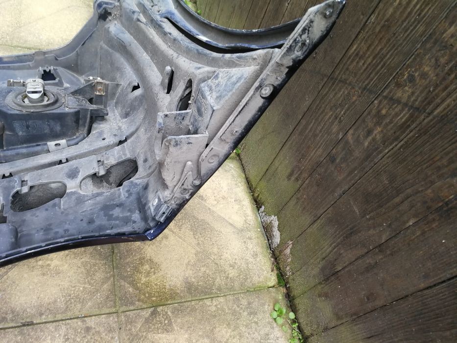 W203 останали части предна броня фейслифт