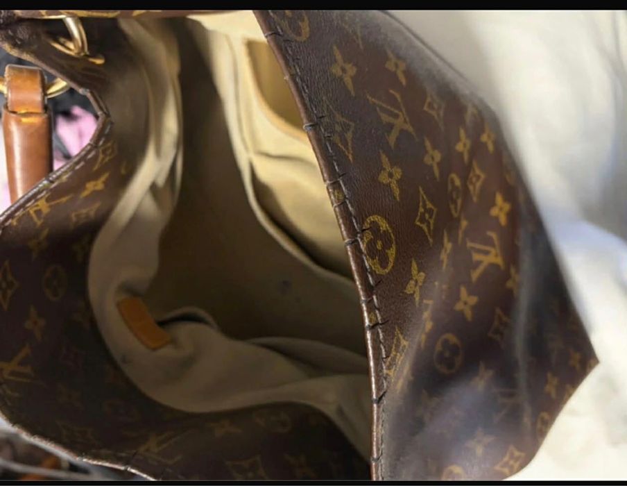 geanta Louis Vuitton