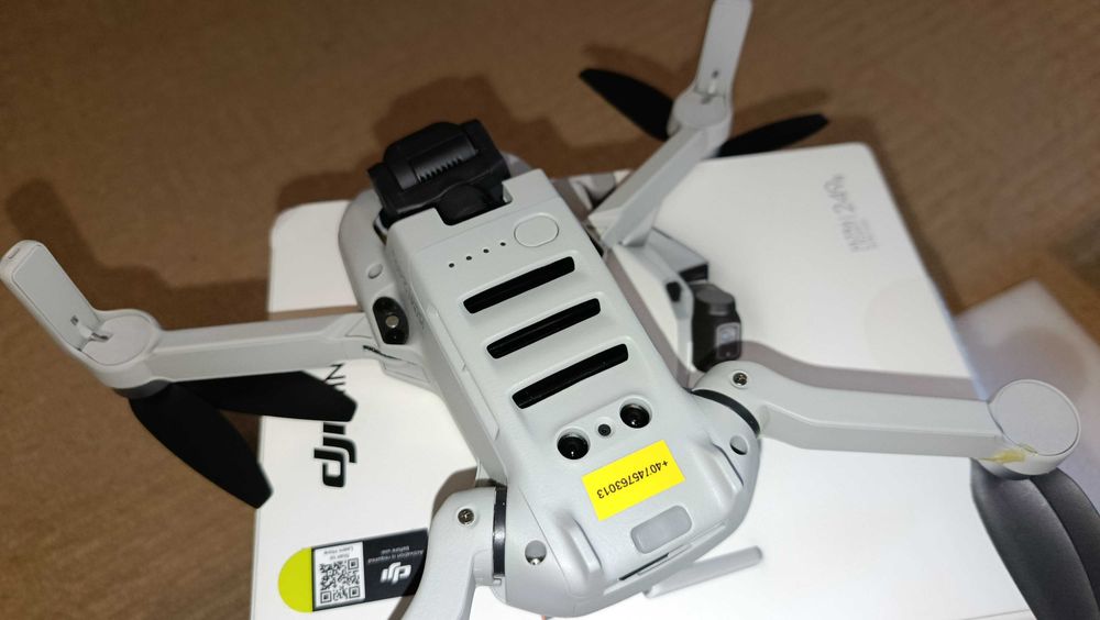 Drona Dji Mini 2