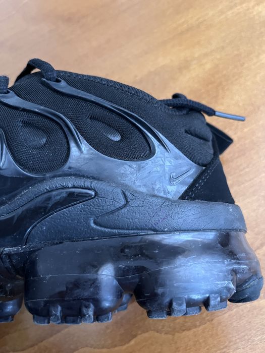 Маратонки оригинални.