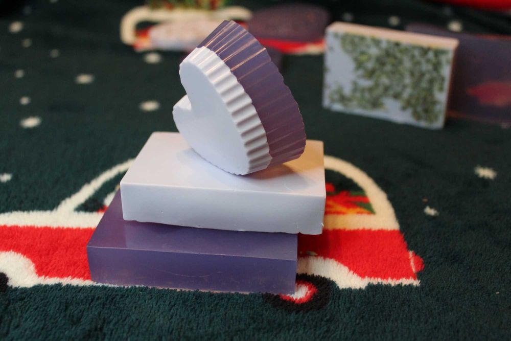 Ръчно изработени глицеринови сапуни