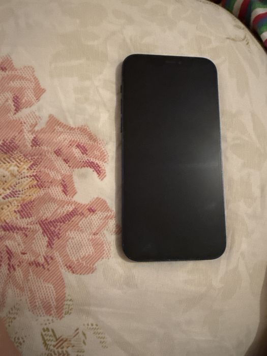 Iphone 12/64 гб