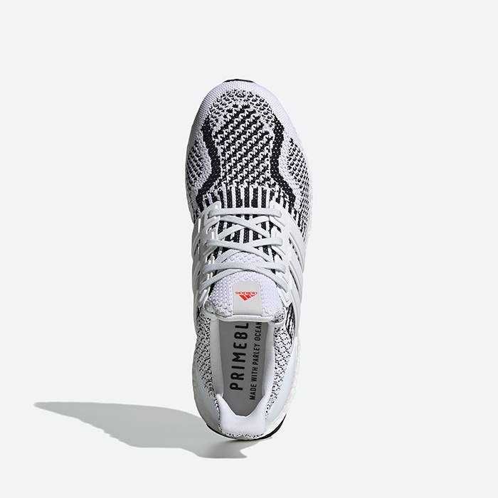 Оригинални маратонки * ADIDAS ULTRABOOST DNA * EU41 1/3